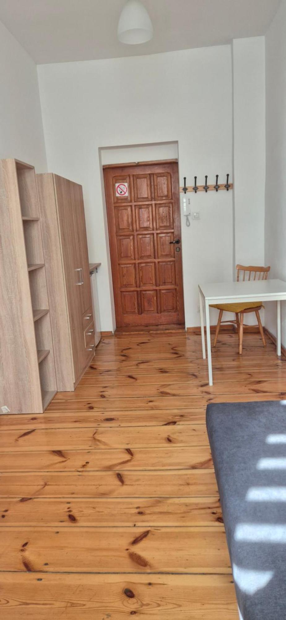 Hostel Tulip - Pokoj Jednoosobowy Nr 3 Ze Wspolna Lazienka I Kuchnia Szczecin Exteriör bild